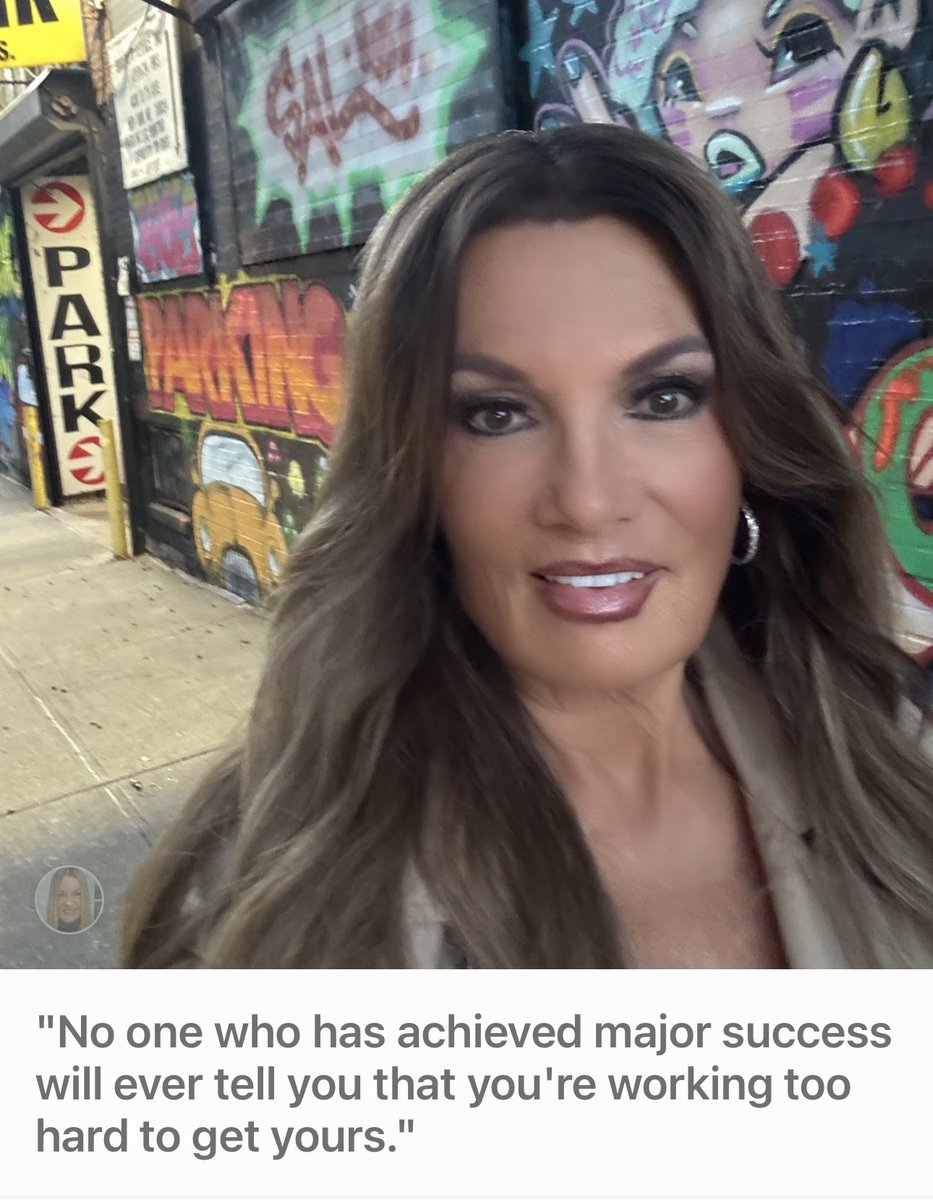 LisaEvers's tweet image. Good morning! 
Have a tremendously successful Tuesday! See you later on #foxlocal #fox5ny News! 😎💕💖🌺 #streetsoldiers #push4peace