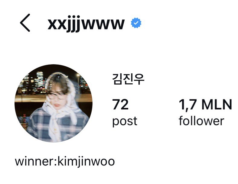 winkb48's tweet image. a profile pic and a bio? damn what is happening to you my brother