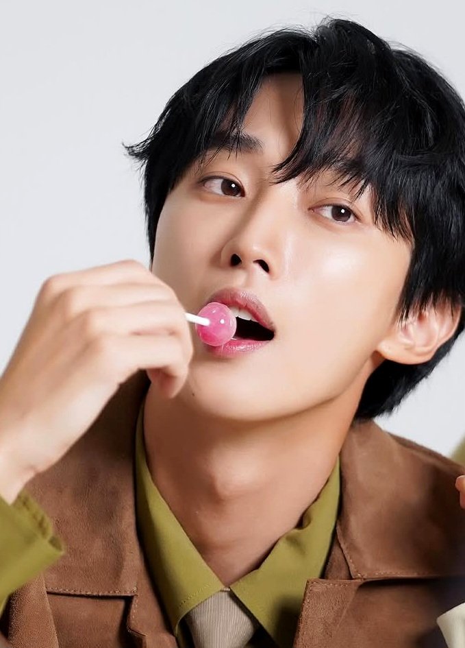 소행성 B423 tweet media