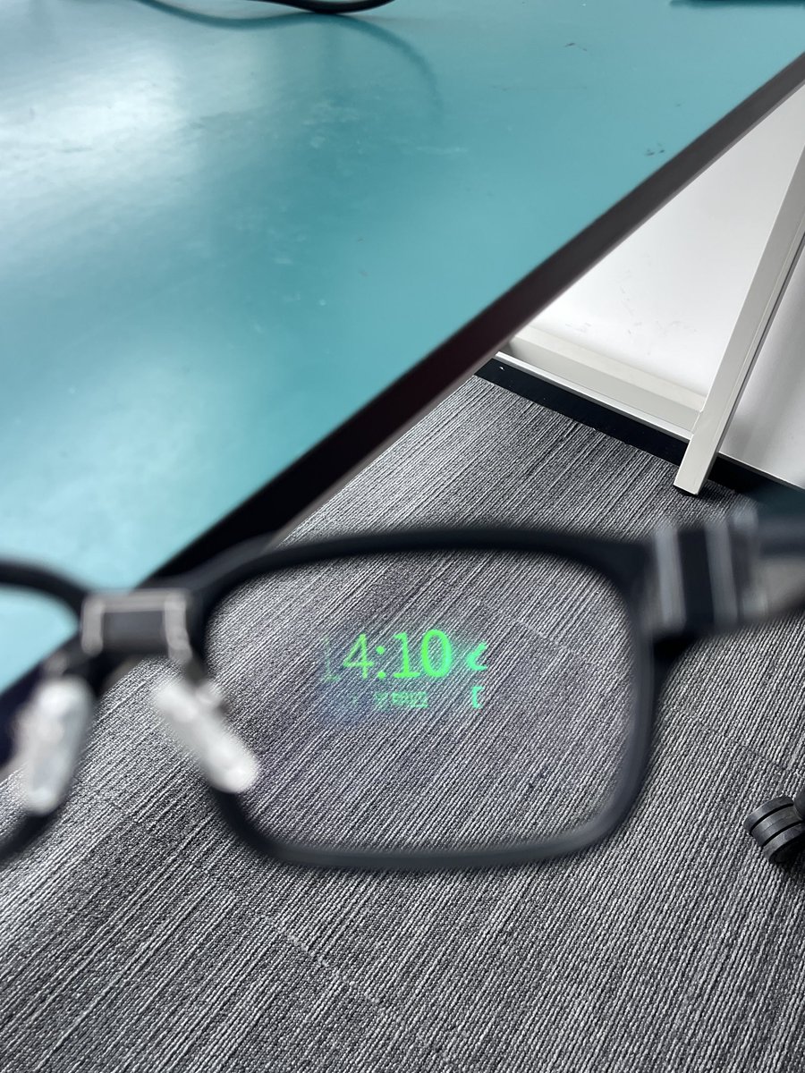 iOS_App_Startup's tweet image. 铺天盖地的AI/AR眼镜👓新品发布上市

Meta、魅族、小米、华为、Rokid、雷鸟、夸克、联想。。。

我也开发了一个
大家觉得怎么样？
卖多少钱合适？

#glasses #Meta