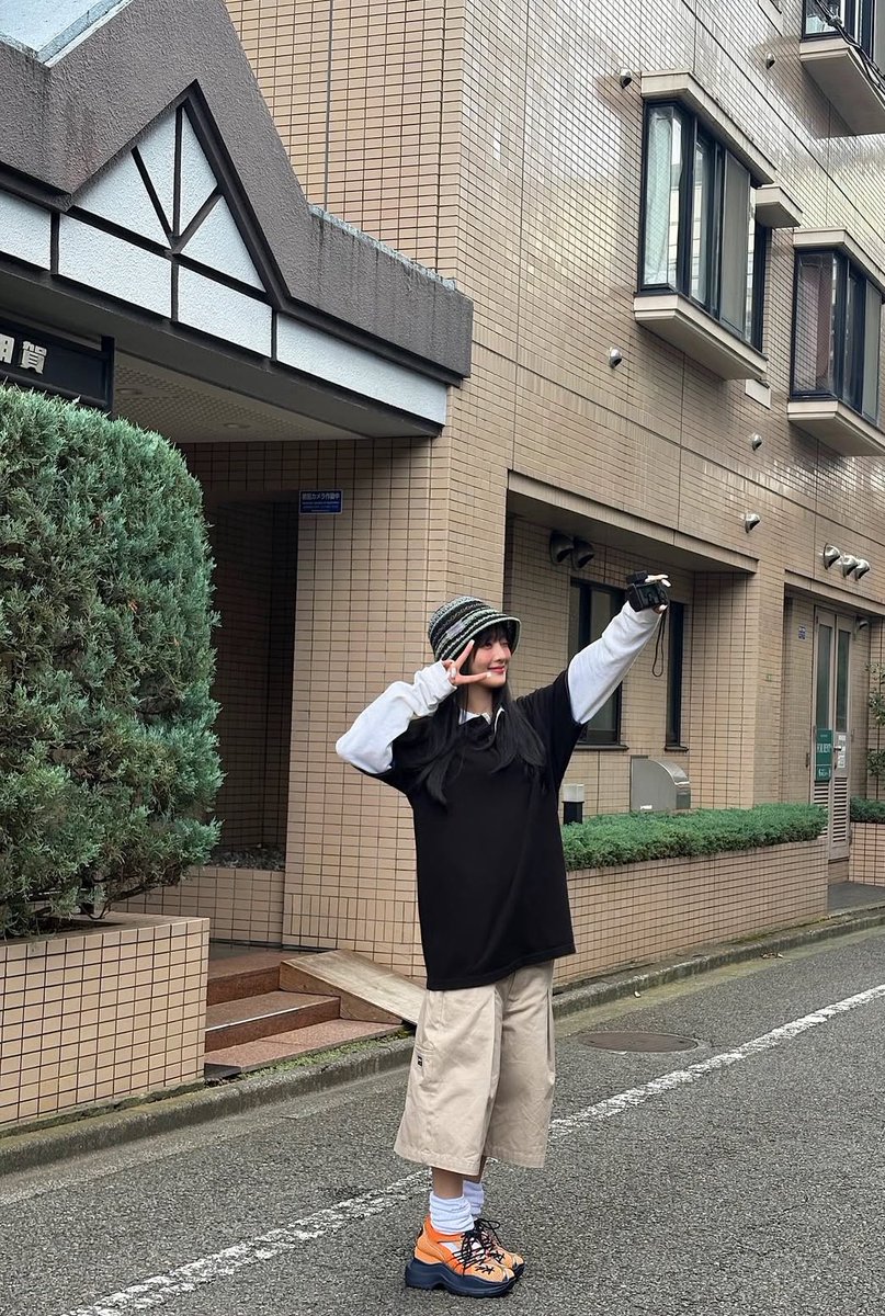 ⠀⠀

ᅠᅠ     
ᅠᅠᅠᅠ
                @.CodeNameHera 
                        ➥ shared a 𝒏𝒆𝒘 𝒑𝒐𝒔𝒕
ᅠᅠ
                                  
ᅠᅠ

ᅠᅠᅠᅠ