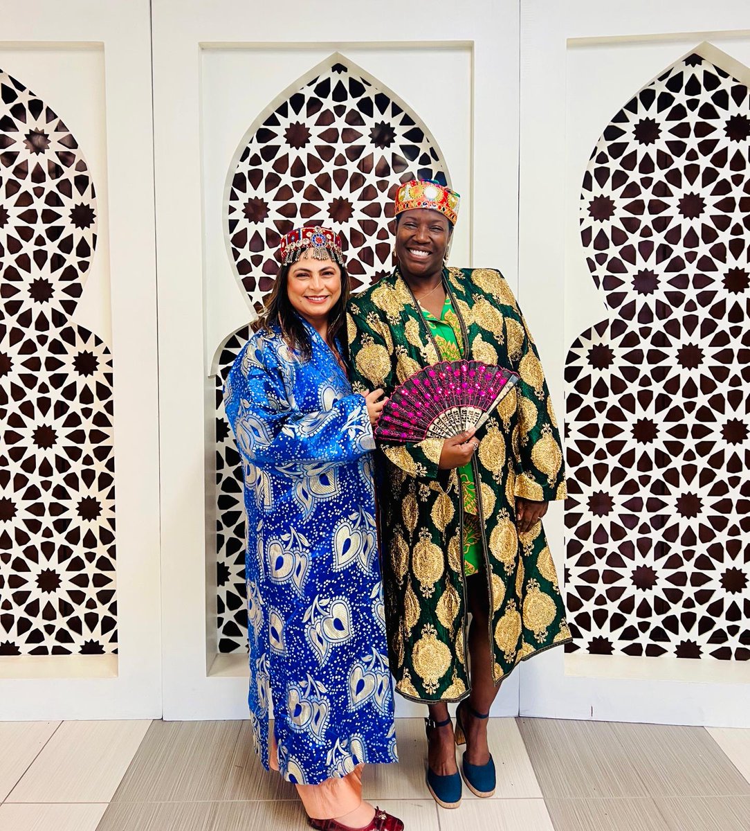iashouston's tweet image. Our volunteers and visitors looked radiant in their vibrant ethnic attire, each outfit reflecting the richness of our Islamic cultural heritage.
Post your pictures on social media and tag Islamic Arts Society.
#IslamicArtsFestival #ArtCelebration #CulturalConnection #Creativity