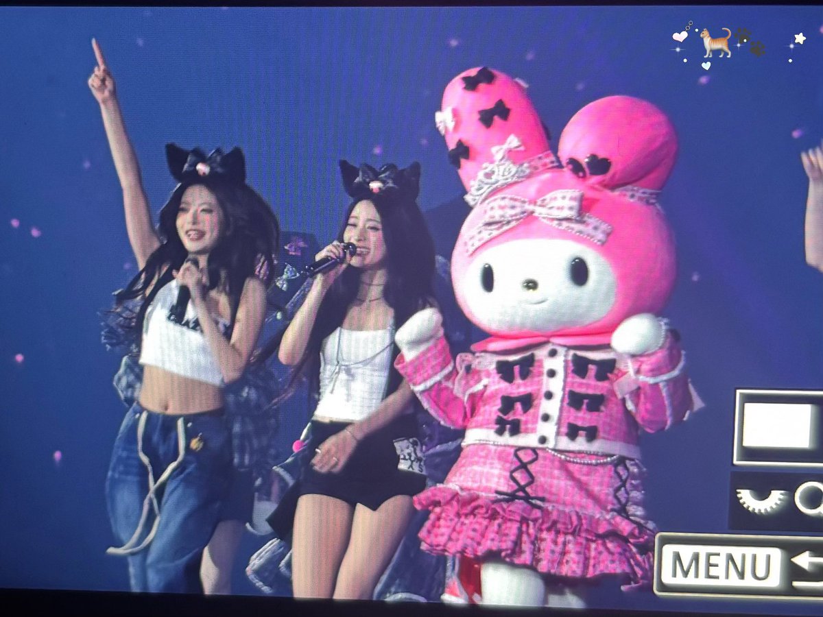 __chaewOOOn's tweet photo. 251118
🐰💗

#LE_SSERAFIM #르세라핌 #ルセラフィム
#EASY_CRAZY_HOT_ENCORE
#EASY_CRAZY_HOT_ENCORE_TOKYODOME https://t.co/wXy14AUTtk