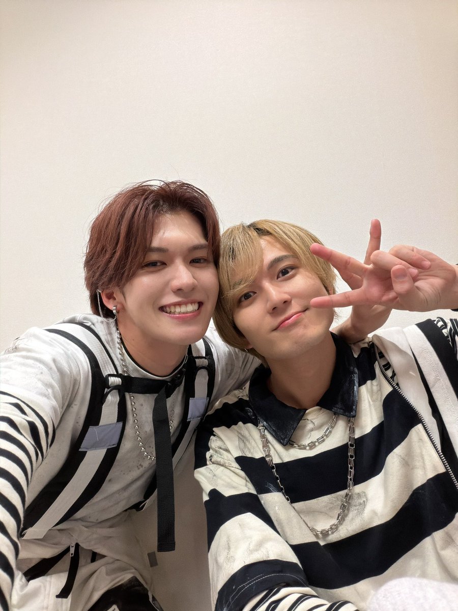 katodaigo0919's tweet photo. 『ACTORS☆LEAGUE in Brain 2025』

勝ちましたあああ！！嬉しい！✌️✊🏻
リーダーを勝たせられてよかったです！

楽しかったです！！！！
やはりクイズは難しいです、、、笑

皆様本当にありがとうございました🙇‍♂️ https://t.co/2dpXTdHV9N