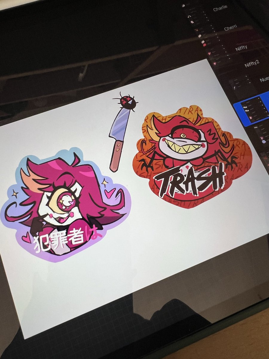 This might be my favourite keychain I ever made 
<a href="/KimikoGlenn/">Kimiko Glenn</a> thanks for the masterpiece this song is 
#HazbinHotel