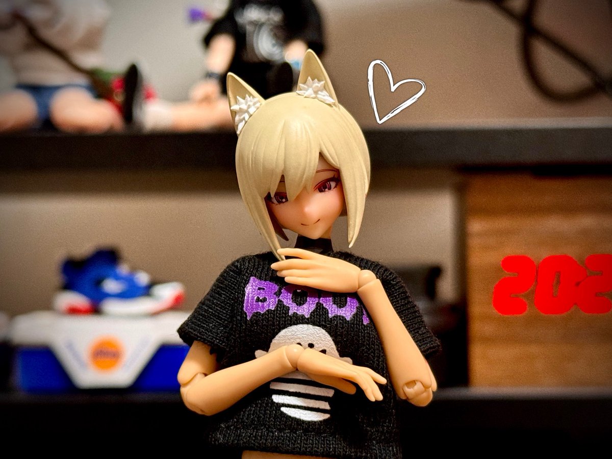 こんばんワオーンฅ^˶•̀д•́˶^ฅ
ってことでウルフさんです
ケモ耳だし、絶妙な褐色だし、よく動くし、服なんでも似合うし！
今までの新作も良い物だらけですけど、やっぱりスネイルシェルで1番好きなのはウルフさんですね〜✨
#アーマーも黒も良いけど
#やっぱり白ウルフが好き