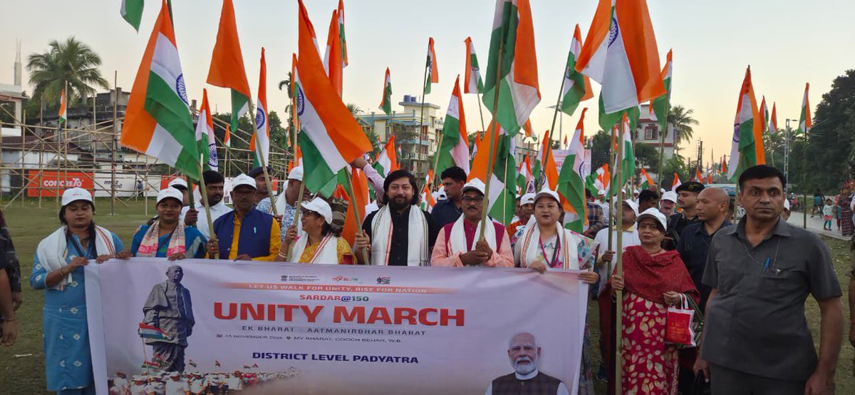 NisithPramanik's tweet image. The youth and citizens of Cooch Behar displayed great enthusiasm during the Sardar@150 #UnityMarch, echoing Sardar Patel Ji’s message of unity. 
Inspired by PM Shri @narendramodi Ji’s vision, proud to participate and witness the spirit of #Ekbharat #AatmanirbharBharat