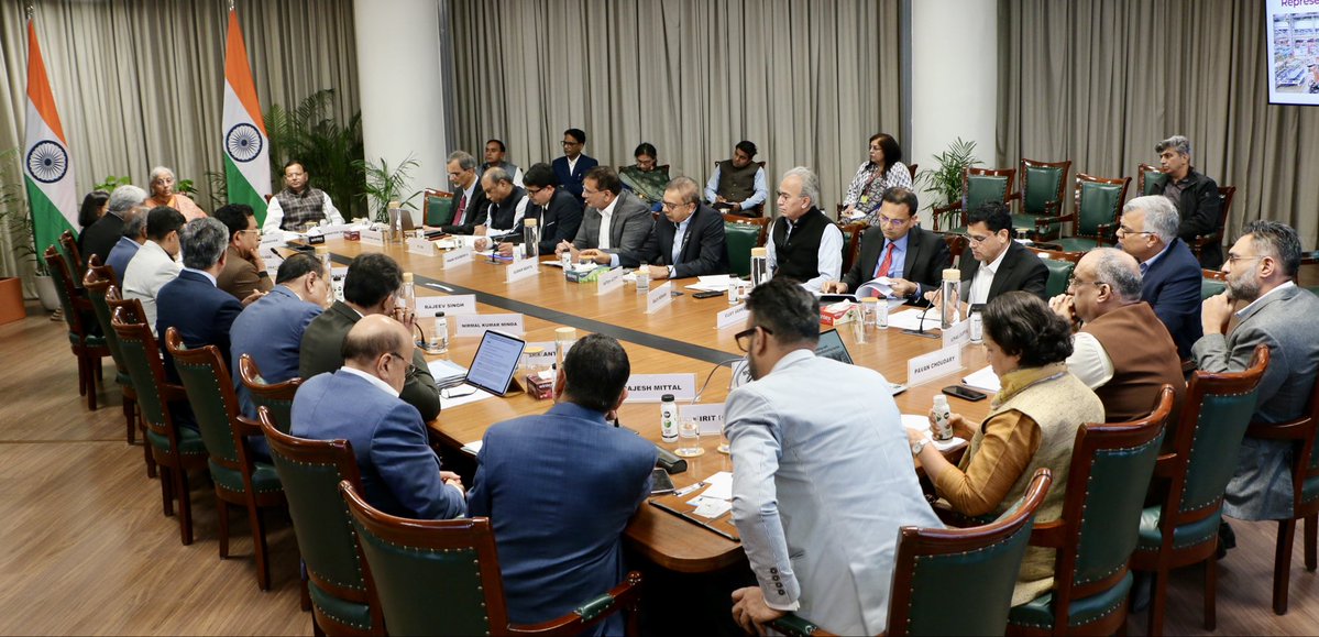FinMinIndia's tweet image. Union Minister for Finance &amp;amp; Corporate Affairs Smt. @nsitharaman chairs the sixth Pre-Budget Consultation with experts and leaders from the manufacturing sector in connection with the forthcoming Union Budget 2026-27, in New Delhi, today. 

The meeting was also attended by Union…