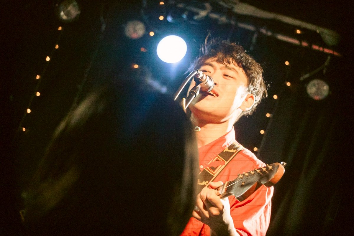 Albatross_0621's tweet photo. 先日のライブのお写真撮っていただきました！
最高の瞬間！ありがとうございます！！

photo by _.qhinp._

#アルバトロス #片手瓶ビール横ノリバンド https://t.co/CEJqJPrK8i
