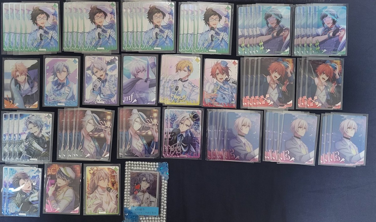 tet_kaki810's tweet image. [交換]
アイドリッシュセブン アイナナ メタルカード メタカ 25 

譲→大和 三月 ナギ 環 壮五 陸 楽 天 龍之介 百 千 トウマ 巳波 虎於

求→PLAY GAME!! プレゲ シャフユニ 和泉 一織

札幌での手渡し、郵送も可能。
まとめての交換優先。
一織は買取でも探しております。
よろしくお願いします。