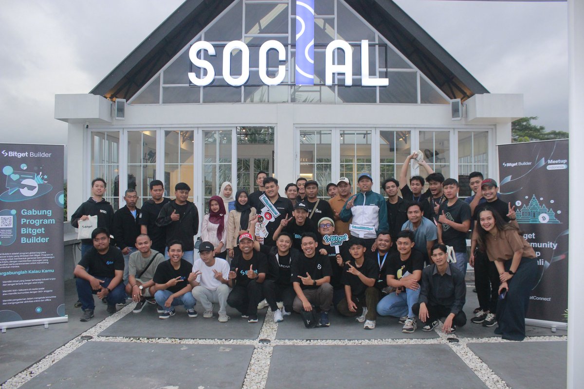 BitgetID's tweet image. Boyolali asyik! 🤩

Sabtu kemarin kita seru-seruan bareng komunitas Web3 Boyolali yang di-host oleh #BitgetBuilder kita, @iqbullish. Ada 40 crypto ensthusiast yang hadir meramaikan event ini.

Selanjutnya kota mana nih yang harus dikunjungi #BitgetConnect? 🤔

#EventWithBitget