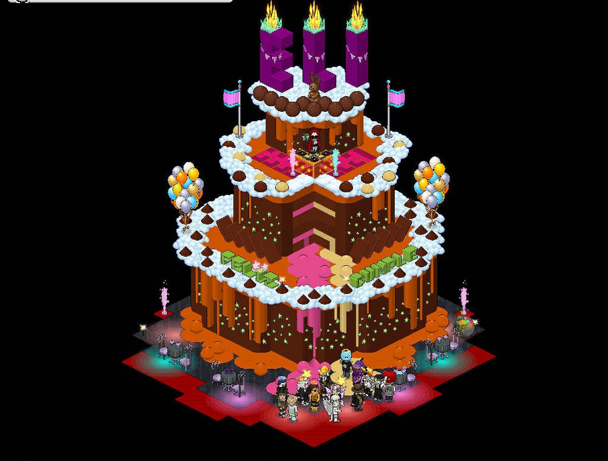 Felicidades a la Donna de la famiglia! 👑 <a href="/Elisintw/">Elisintw Riphagen</a> 
Se festejo a lo grande 🥳🎂