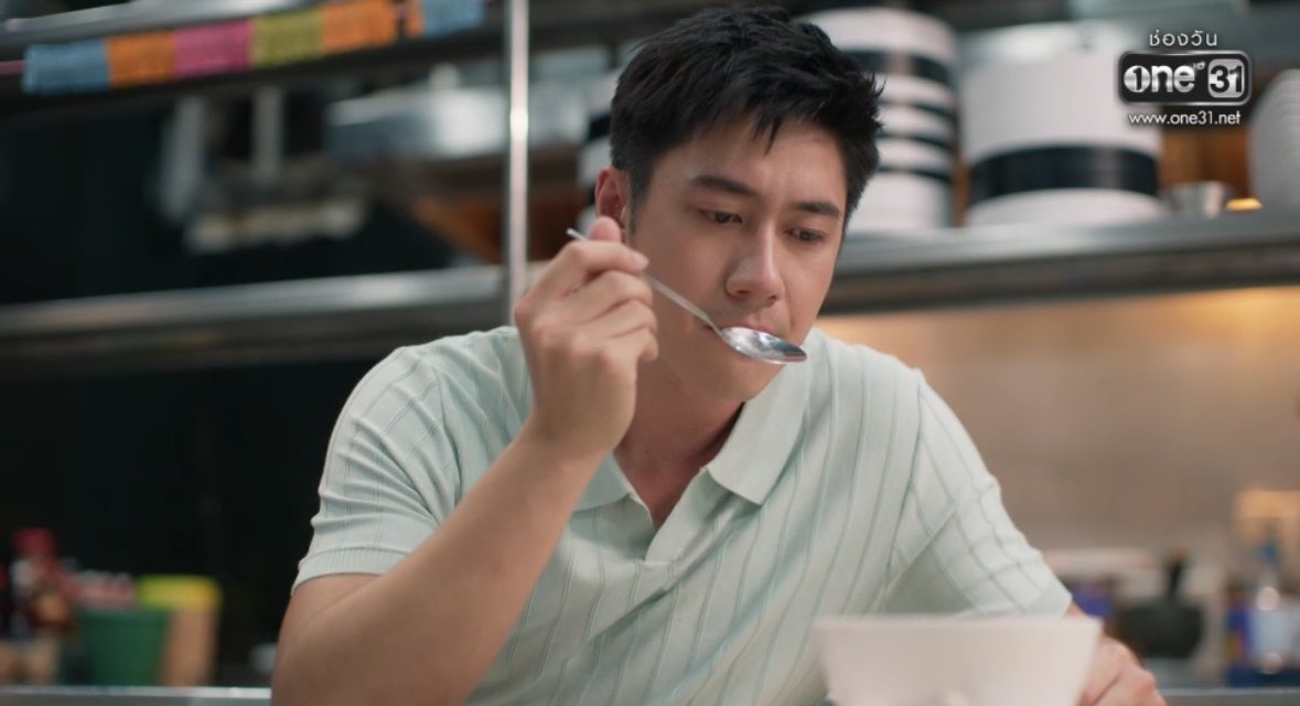 BigCThailand's tweet photo. อาการมันเป็นไงคะคุณภาคิณ 

#ตามหารักที่เธอลืมEP5 #ช่องวัน31 #BigC https://t.co/aD79VQ7SzZ