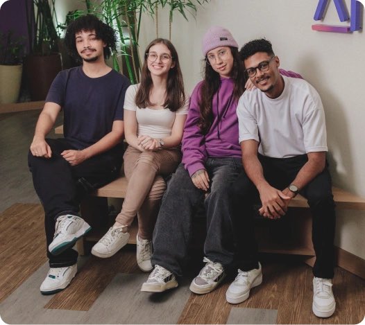 milenafsdantas's tweet image. 🧡✨ PROGRAMA DE ESTÁGIO 2026 | VIVO

📍 Modelo híbrido (diversas cidades)

✅ Requisitos:
– Disponibilidade para atuar em modelo híbrido
– Formação prevista entre Jun/2027 e Dez/2030
– Matrícula ativa em curso superior (bacharelado ou tecnólogo)
– Disponibilidade para 6h diárias…