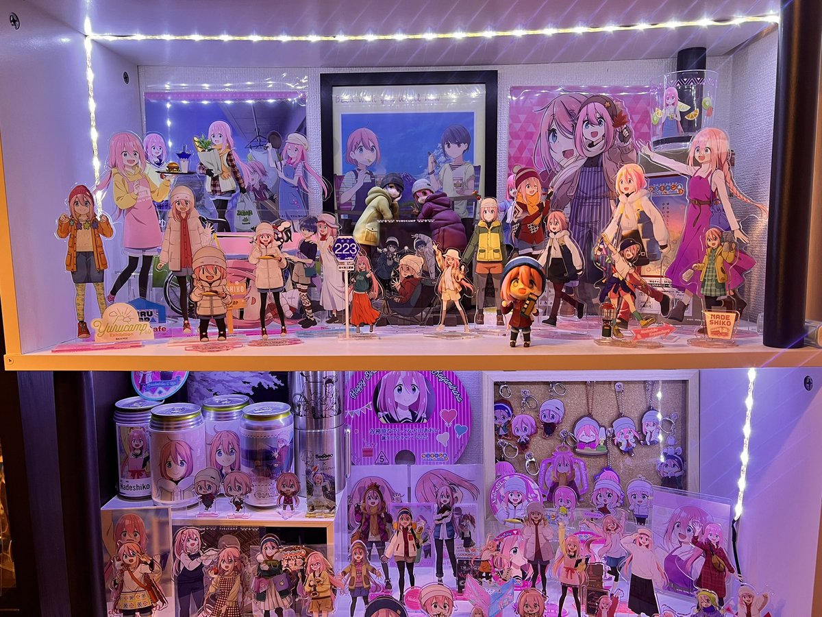 Tsu_Kun_nade223's tweet image. 早速祭壇に仲間入り✨

#ゆるキャン
#各務原なでしこ