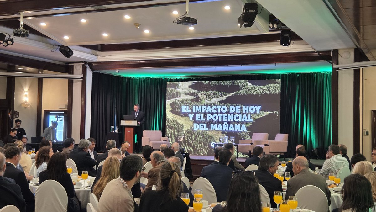 Arranca el Desayuno Forestal 2025: "El impacto de hoy y el potencial del mañana". 

Podés seguir el evento en vivo aquí 👇
shorturl.at/OdJBY