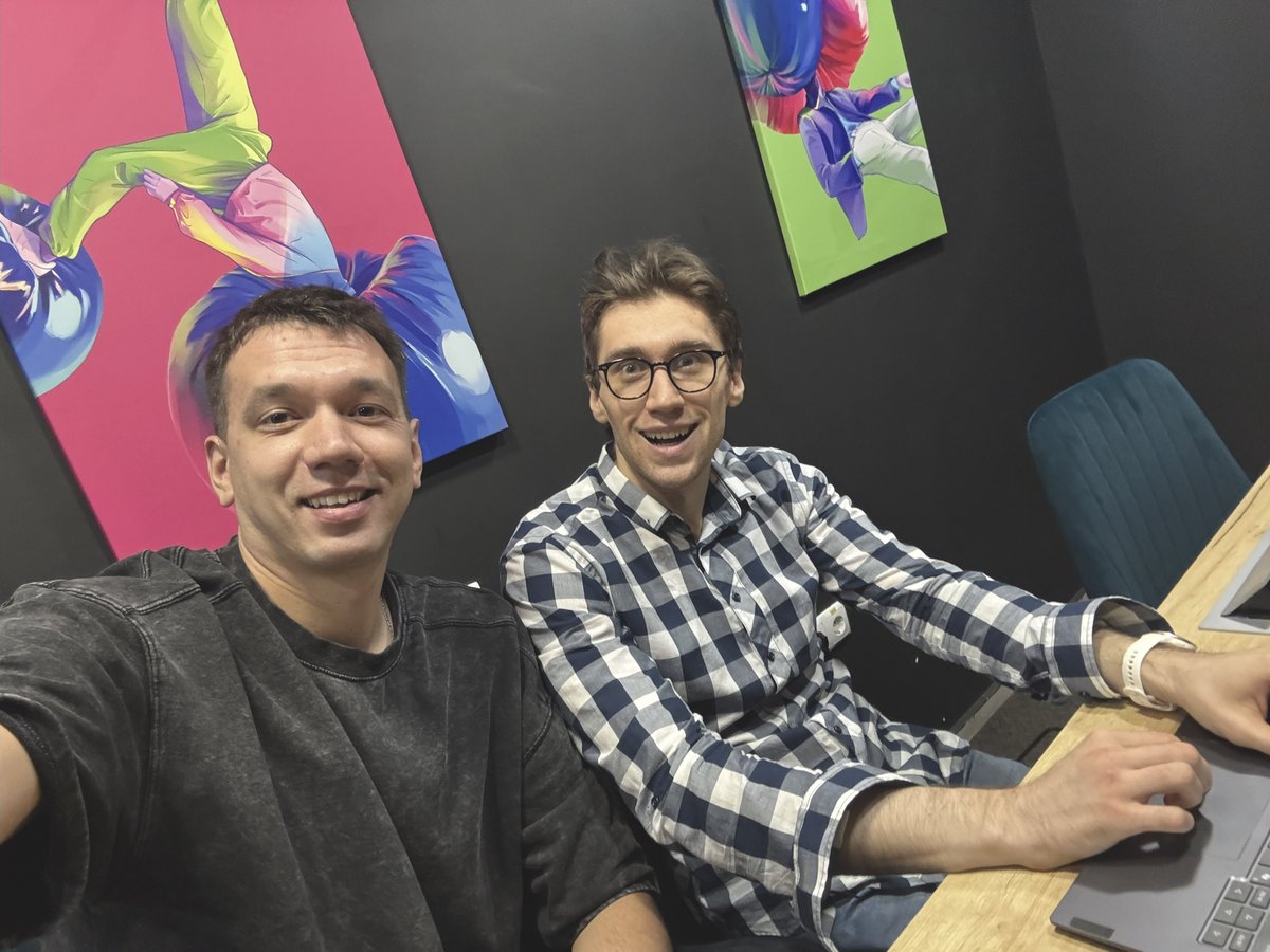 AppodealStack's tweet image. A nine-million-dollar business

Loppi Poppi started as a two-person indie team. Now: profitable, 13 people, 1.65M MAU across the US, Mexico, Brazil, Germany, UK. Supported by Appodeal’s monetization and growth platform.

Good guys can scale appodeal.com/success-storie…