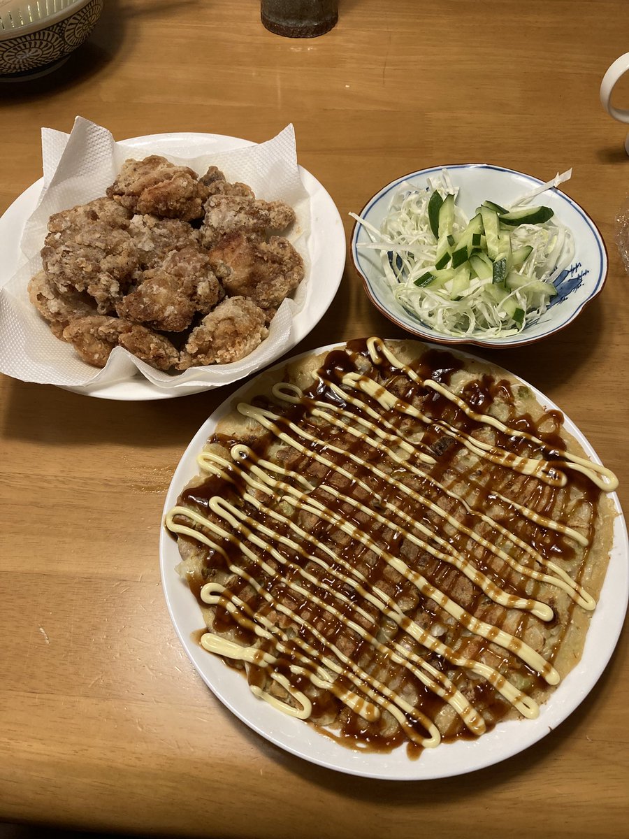 love_wife0214's tweet photo. 「相手が負債に思うほど与えなさい」という父母様のみ言。
妻に対してこのみ言を感じる。

いつも仕事もあって忙しい中で、毎日美味しい料理を作ってくれる😢　喜ばせようとしてくれる、背後の愛を思うと本当に毎日ありがたさを感じる😢

最初は嬉しい✨✨
っていう感じだったけれど、最近は妻が余りにも尽くしてくれるので、本当に申し訳なくなっている😢😢😢

#妻の愛は偉大　#つまじまん
