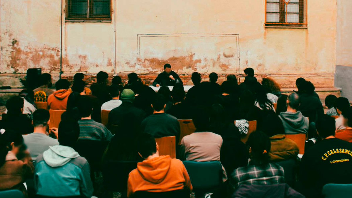 ✍🏼📚 Durante las últimas semanas hemos realizado formaciones para profundizar en la cuestión del fascismo desde una perspectiva marxista.