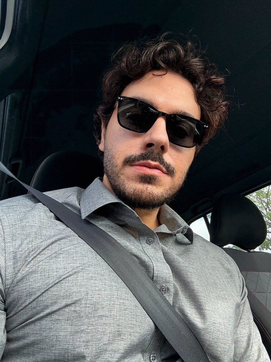 mathmaths's tweet image. Podemos dizer que já é quinta feira?