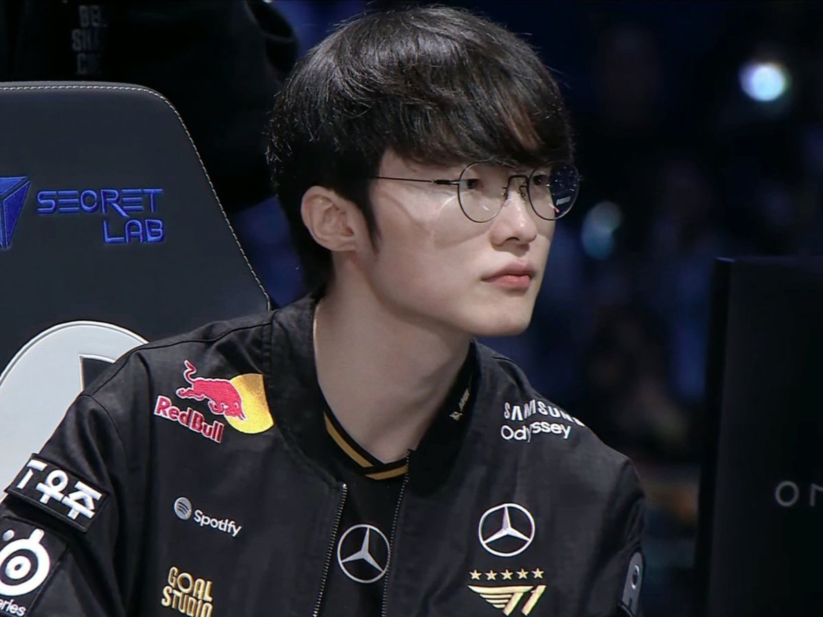 onlyhyuck0507's tweet photo. 머리긴 우리혁이 너무 멋있어 보인다 
#Faker https://t.co/Tk9HtUS1GT