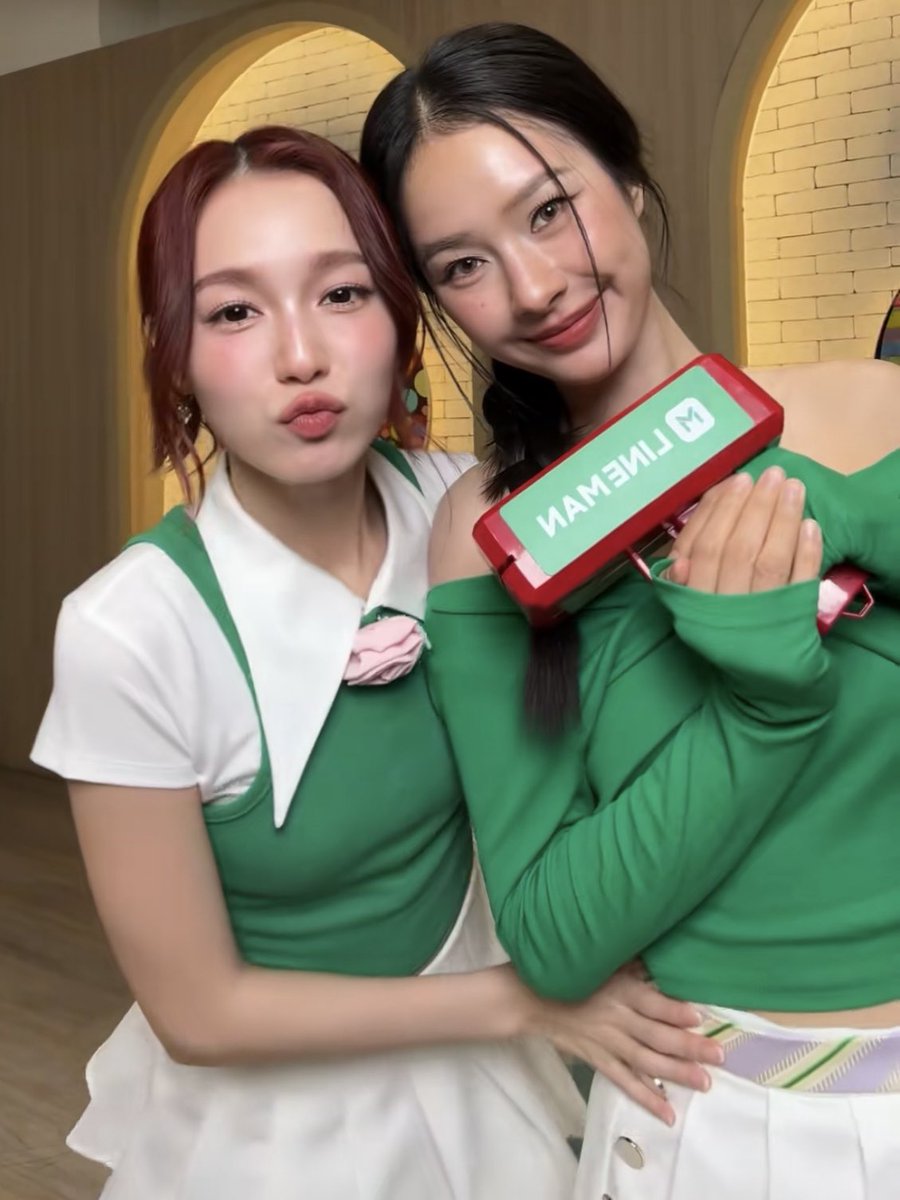 nmwnwy's tweet image. หรือจะเลิฟมิ้ลค์อย่างที่พี่มิ้ลค์บอกจริง ๆ 🫣

MILK LOVE LIVE LINE MAN
#LINEMANถูกสุดทุกวันwithML
#มิ้ลค์เลิฟ #MilkLove