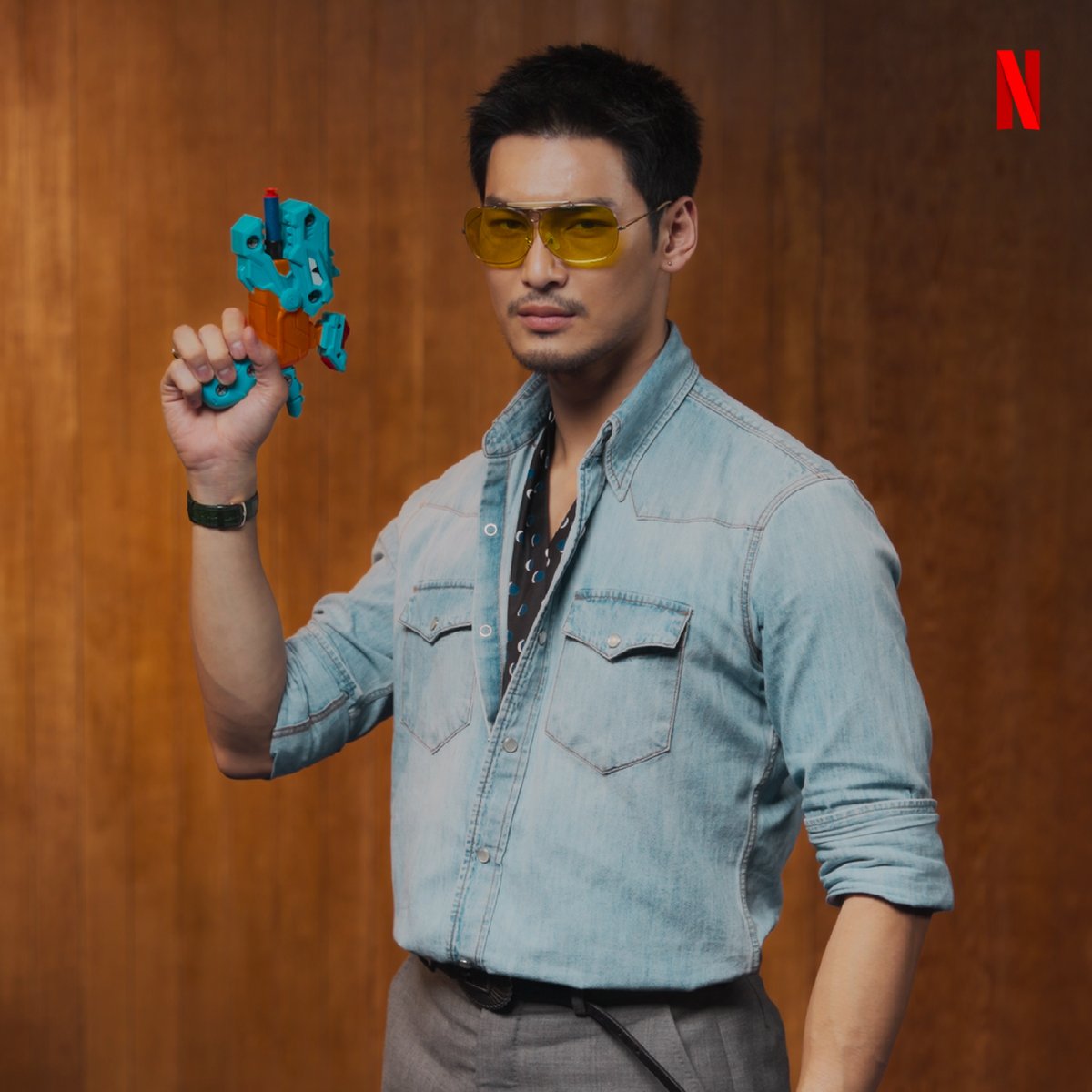netflixth's tweet photo. เปิดอาวุธลับตี๋ใหญ่ ที่ยังไม่เคยมีใครเห็น

#ตี๋ใหญ่ฤกษ์ดาวโจร #NetflixTH https://t.co/npF1FKXUXw