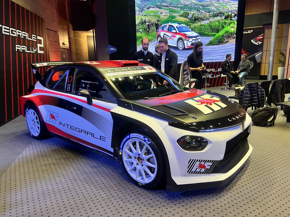 rallyplus's tweet image. 【けいこのホゲホゲWRC@ランチア発表会日記】 

これが今日発表されたランチア・イプシロン・ラリー2 HFインテグラーレ！

#WRCjp #WRC  #hogeWRC #Lancia