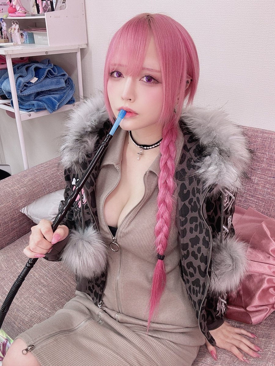 うさぎヶ丘秘密🐇🗝さんのエロ画像、2025年11月18日21時29分00秒に投稿