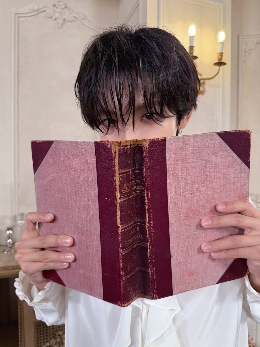 RIIZE_official's tweet image. 왕위 계승전🤴

#RIIZE #라이즈
#RISEandREALIZE 
#WE_RIIZE #위라이즈