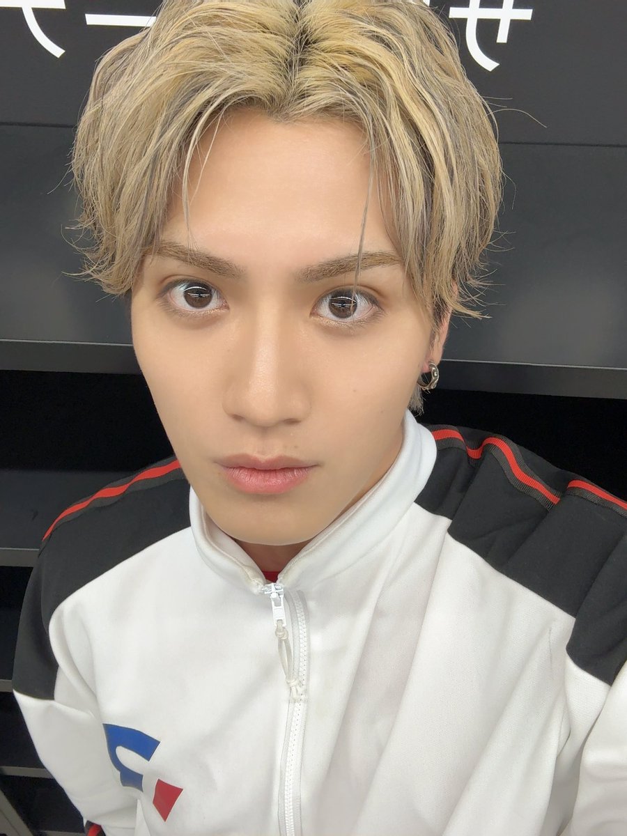 D.LEAGUE ROUND.2
たくさんの応援、本当にありがとうございました🥺✨

ついに勝利する事ができました🏆

SPダンサーとして、大先輩であるGENERATIONSの裕太さんが出場してくださいました😚🫶🏻

一緒に踊ることができて、めちゃくちゃ嬉しすぎました😢✨

ありがとうございました💪🏻❤️‍🔥

#Dリーグ