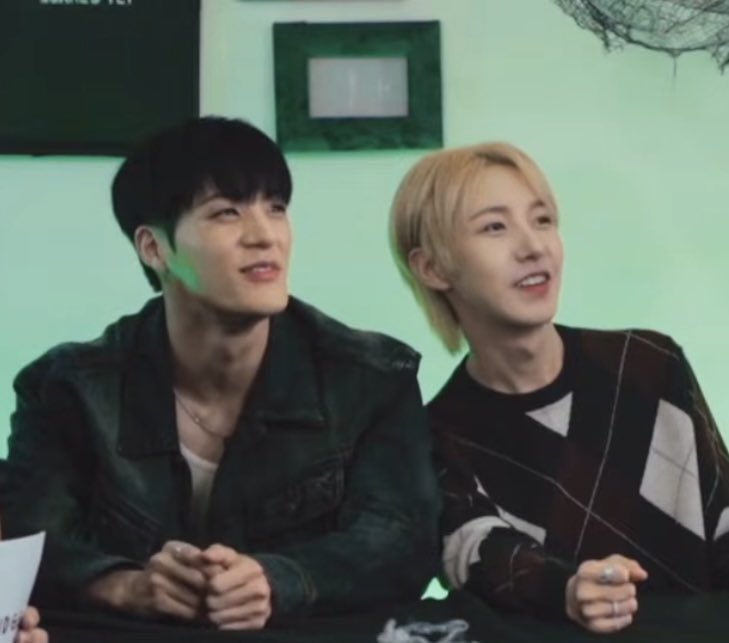 KandybearryNR's tweet image. แล้วอินจุนเลือกที่จะจับมือกับโน่ดูหนังผีด้วยกันทั้งวัน!!????? อย่าบอกนะว่าพวกคุณ🤭