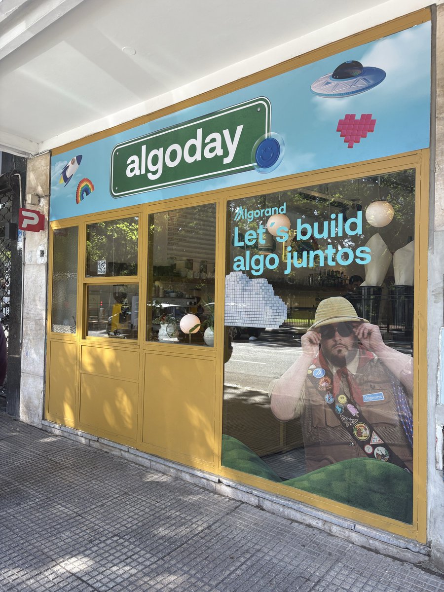 AlgoFoundation's tweet image. GM from Algoday in Buenos Aires 🇦🇷

Join us today to build and learn about Algorand!

Sign up through Luma below.
