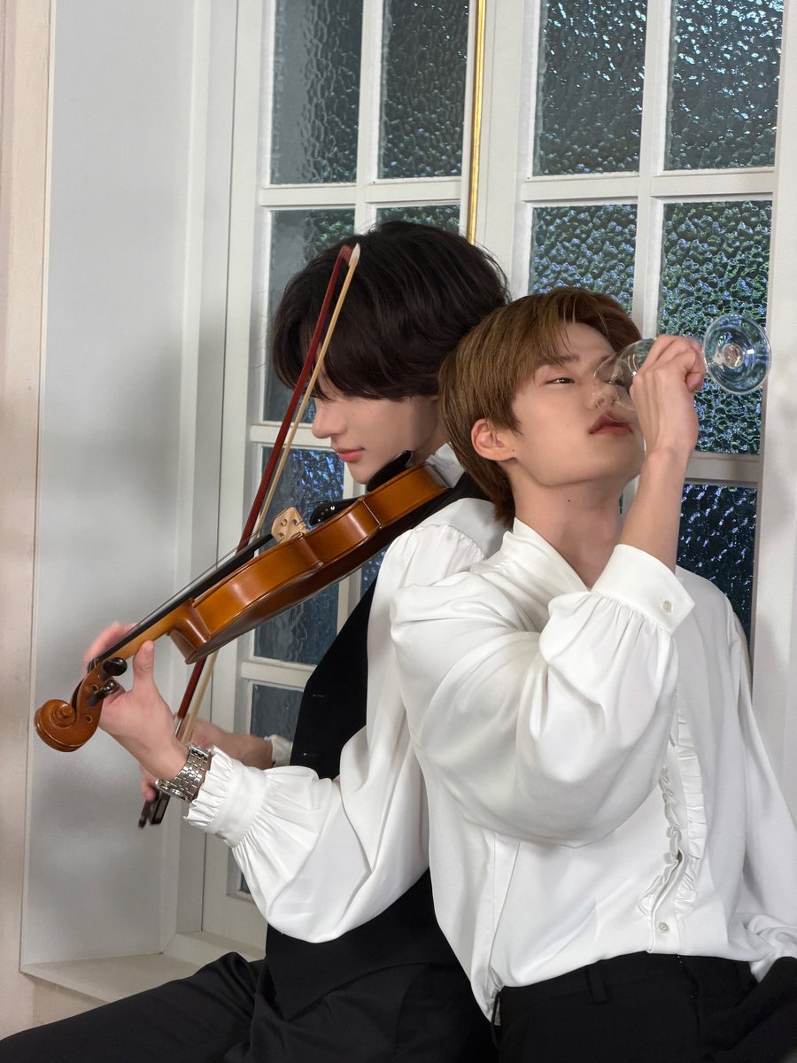 SoheeUpdates's tweet image. 251118 RIIZE IG update with Sohee

𝑹𝑰𝑰𝒁𝑬 𝑲𝒊𝒏𝒈𝒅𝒐𝒎👑

#RIIZE #라이즈 #SOHEE #소희 #ソヒ