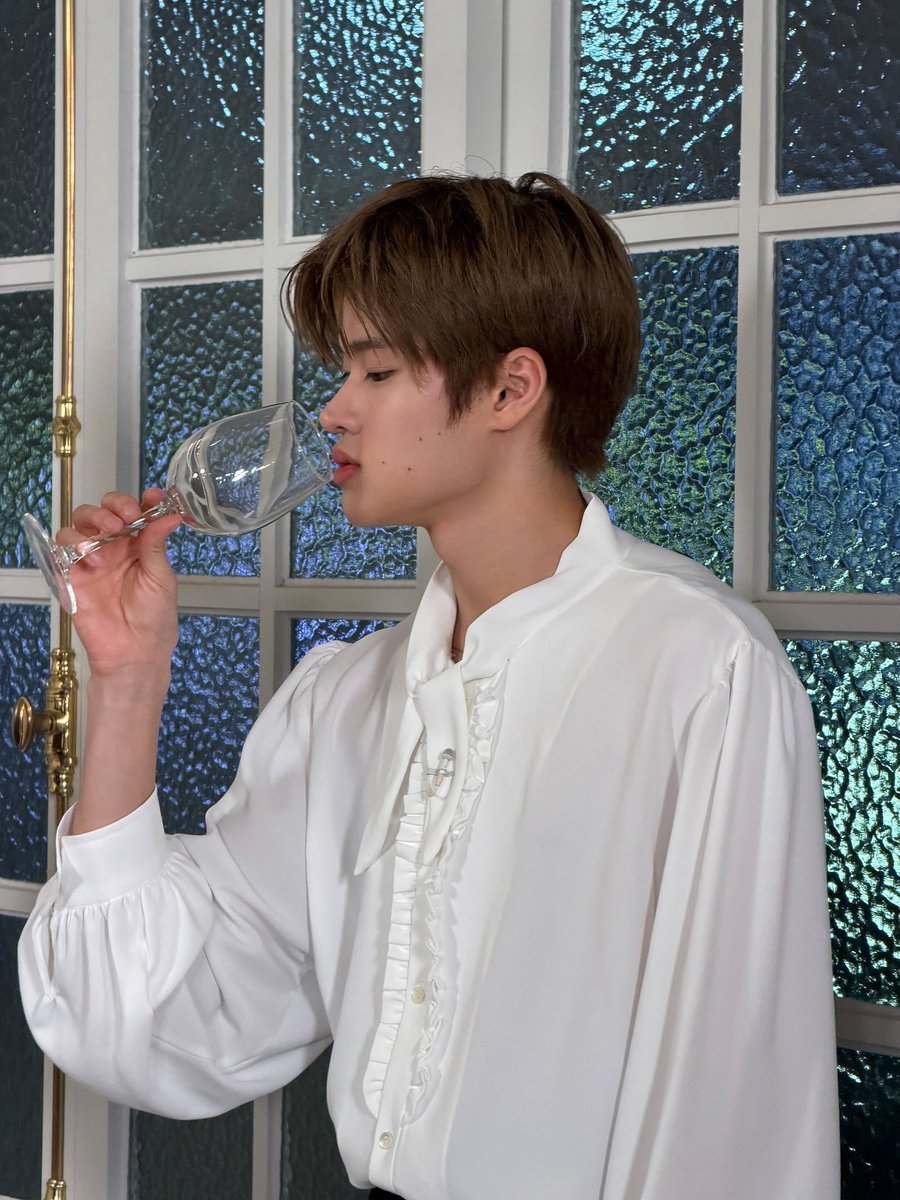 SoheeUpdates's tweet image. 251118 RIIZE IG update with Sohee

𝑹𝑰𝑰𝒁𝑬 𝑲𝒊𝒏𝒈𝒅𝒐𝒎👑

#RIIZE #라이즈 #SOHEE #소희 #ソヒ