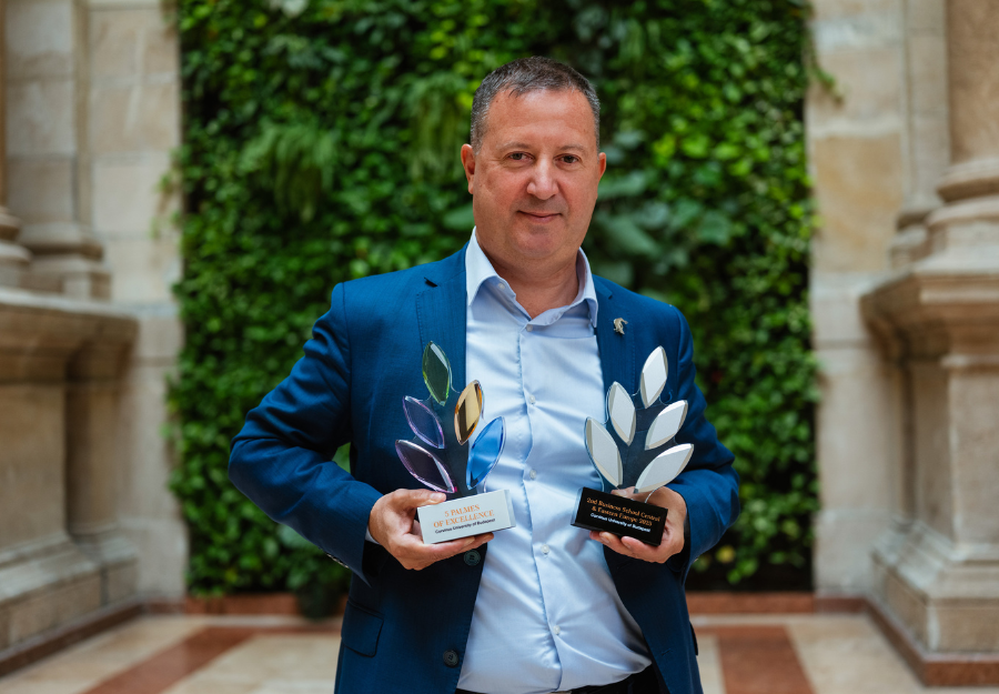 uni_corvinus's tweet photo. We are happy to announce that #Corvinus_University_of_Budapest has achieved the highest distinction from #Eduniversal: the 5 Palmes of Excellence award! 🏆
Read more:
https://t.co/mRWsBTeDkI https://t.co/uoarsFaHvV