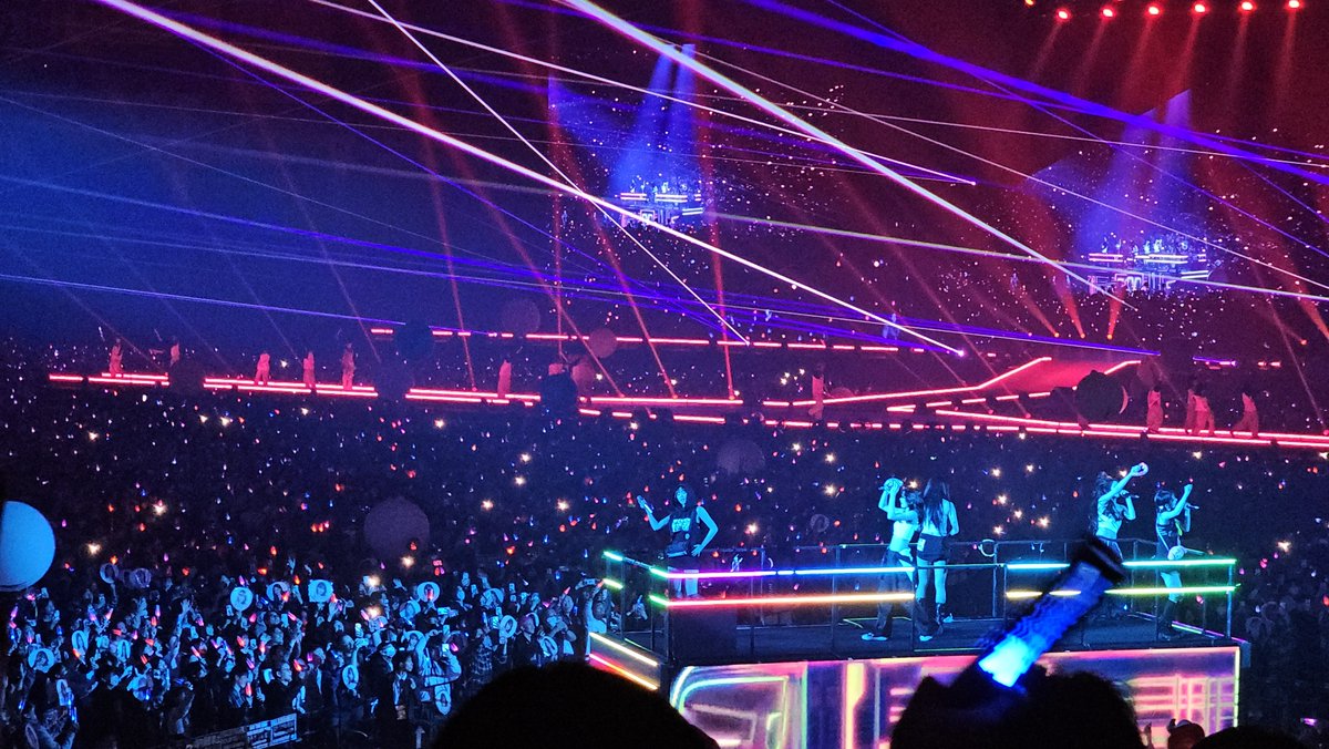 That was fun! Can't wait to do it again tomorrow! 

#EASY_CRAZY_HOT_ENCORE_TOKYODOME