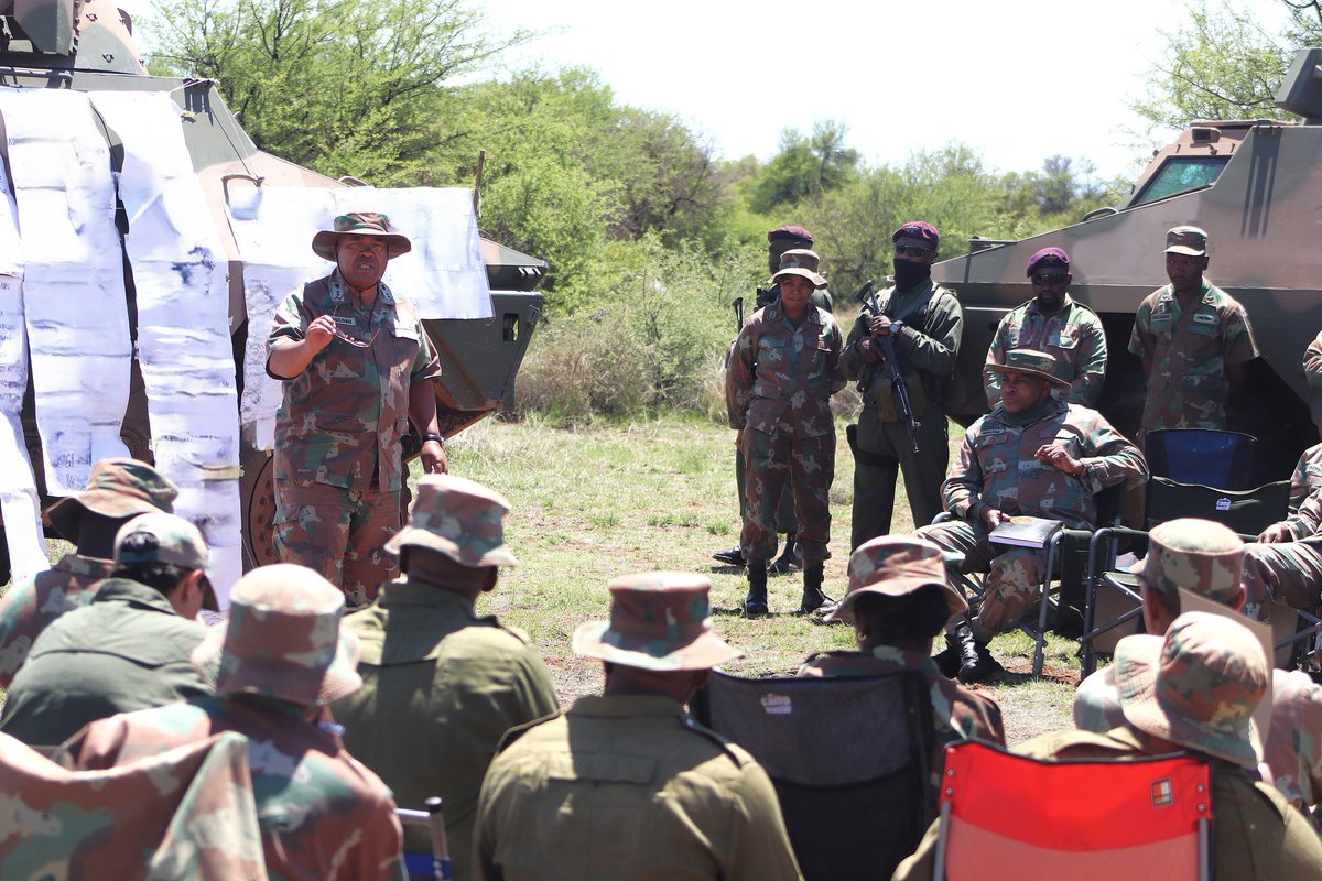 SANDF_ZA's tweet image. #SAArmy Article || Exercise VUKUHLOME IV || Orders in the Field: Junior Command and Staff Course at Lohatlha.

facebook.com/share/p/1FMxFq…

#SANDF
#SAArmy
#PrideOfLions
#ExerciseVUKUHLOME_IV