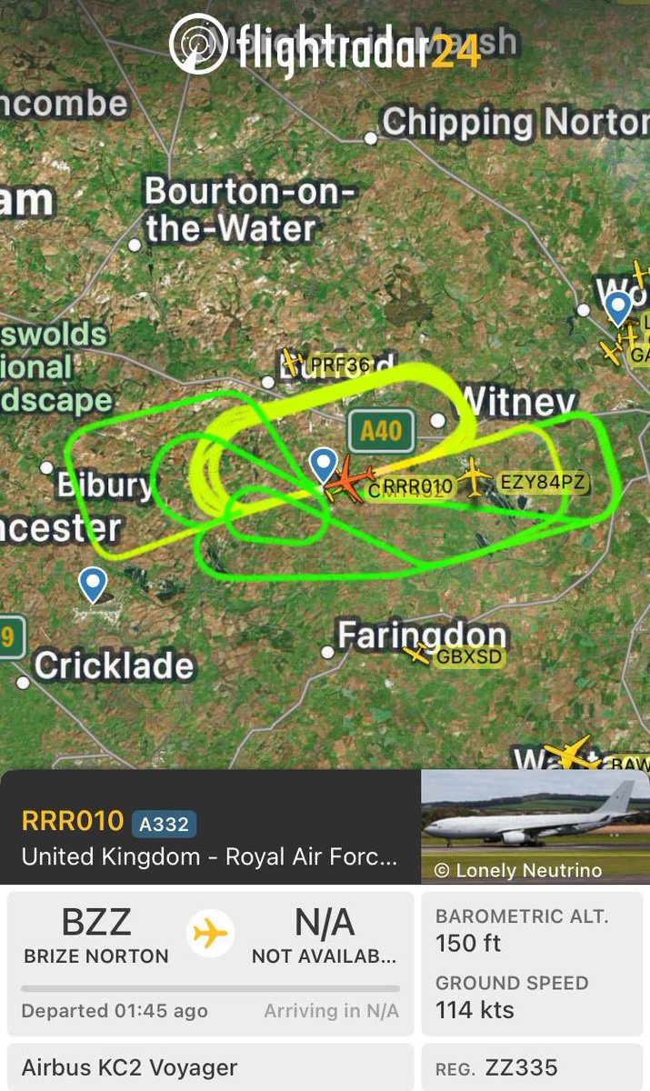 This is the ultimate cure for any aviation enthusiast with insomnia! Just stare at the absolute nothingness that is this flight path and, problem solved 😂 #noddingoff #asleepnow