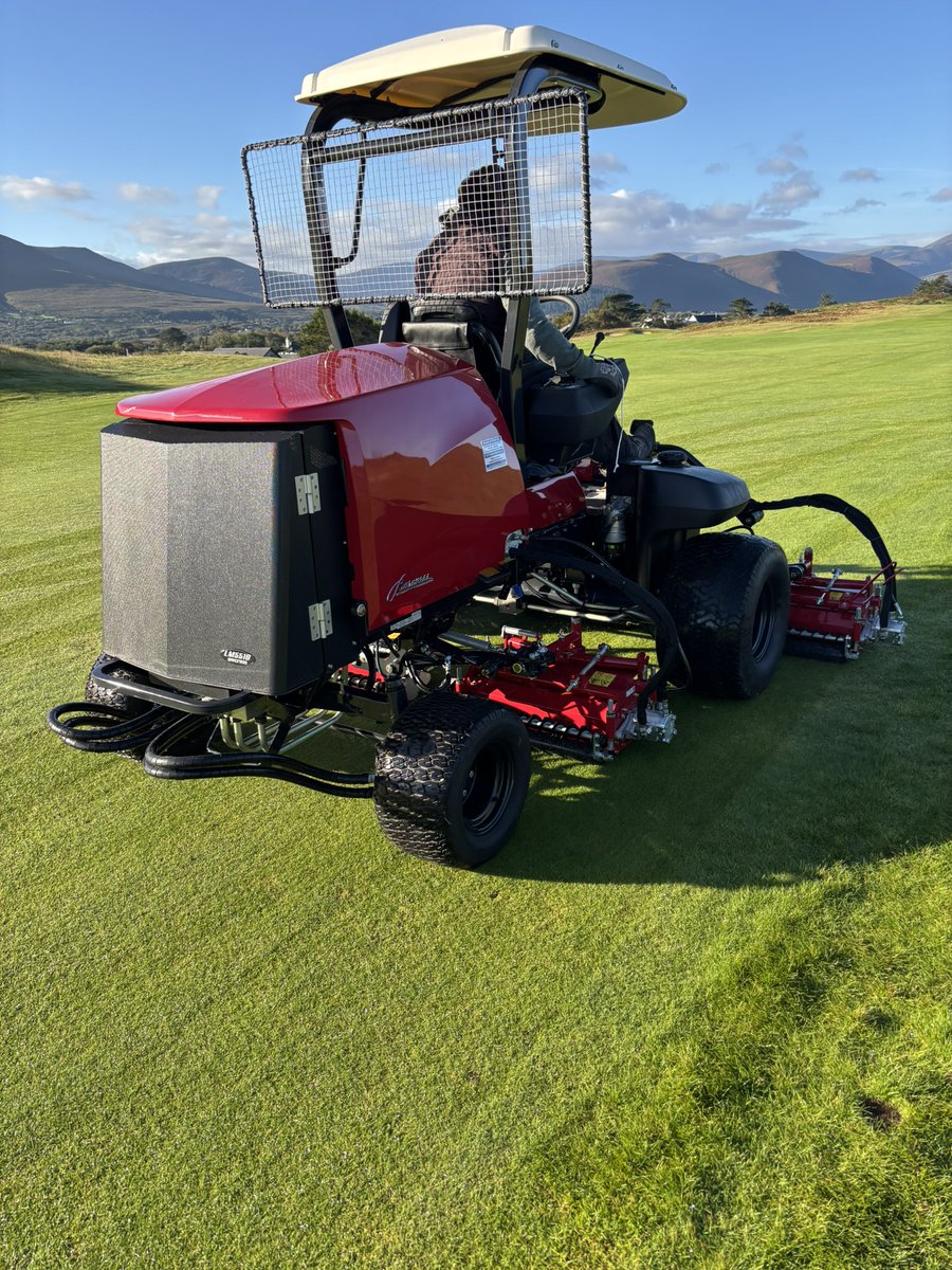 FergalInfo's tweet image. # 2 of 2 Baroness LM551B received by a Links Course in Kerry this week