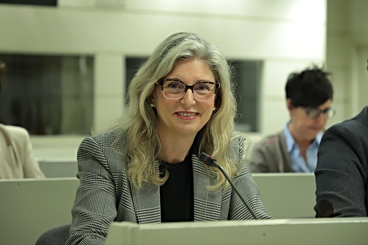 Amparo Marco Gual tweet media