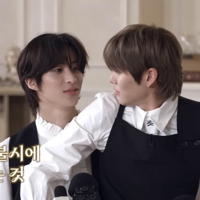 seokiedae's tweet image. โอโหหห ดู size dif ต้นพิ้ง พี่ยอมแล้ววว 🙏🏻