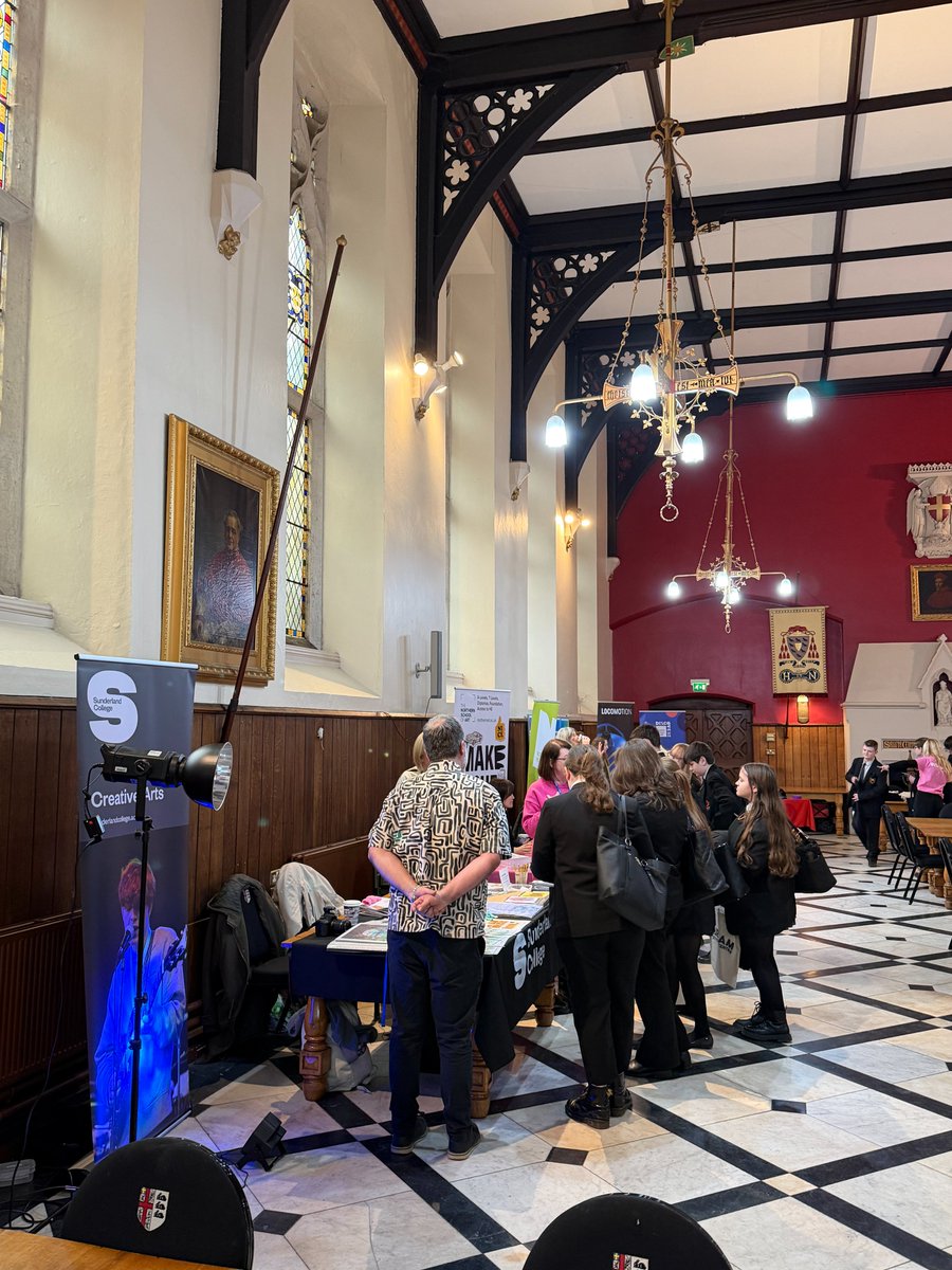 ushawdurham's tweet image. We’re were thrilled to host the @NorthEast_CA  Durham Creative Careers Carousel today, a fantastic event bringing together young people, educators, and industry professionals to explore the huge range of opportunities within the creative sector.

#CreativeCareers