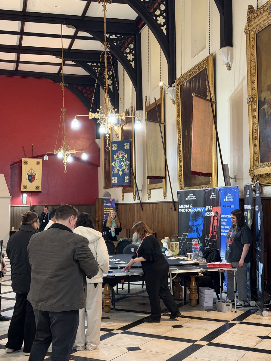 ushawdurham's tweet image. We’re were thrilled to host the @NorthEast_CA  Durham Creative Careers Carousel today, a fantastic event bringing together young people, educators, and industry professionals to explore the huge range of opportunities within the creative sector.

#CreativeCareers