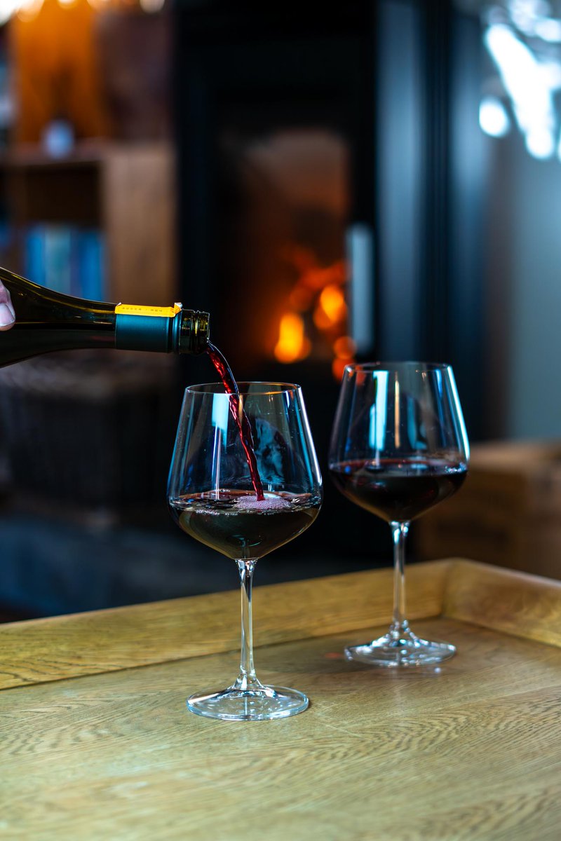 Last-Minute Autumn &amp; Festive Escapes ✨

Stay at Cruck Barn Cottage this November or December and enjoy 10% off stays up to 21st December when you book direct.

Book online at cruckbarncottage.com or call 01246 583259

 #PeakDistrict #Christmas #ChatsworthHouse #HaddonHall