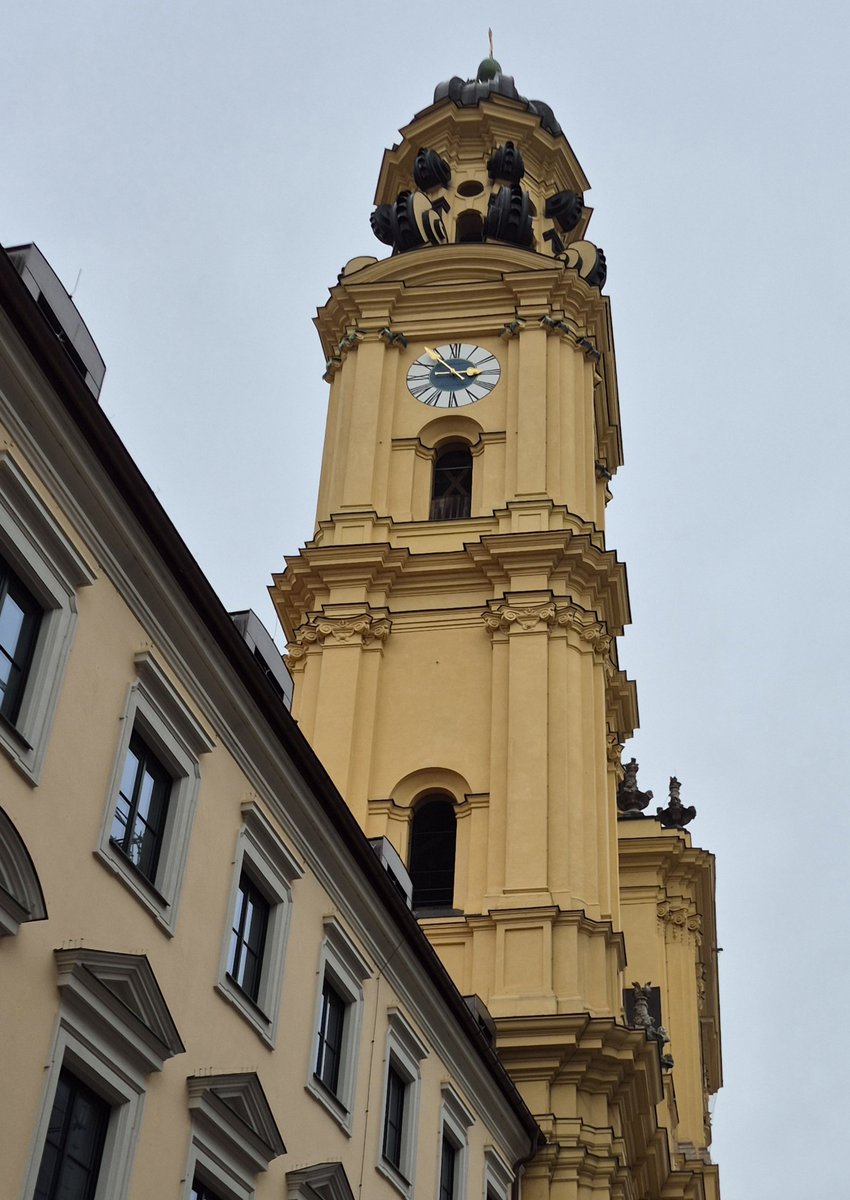 LyttleOne tweet media