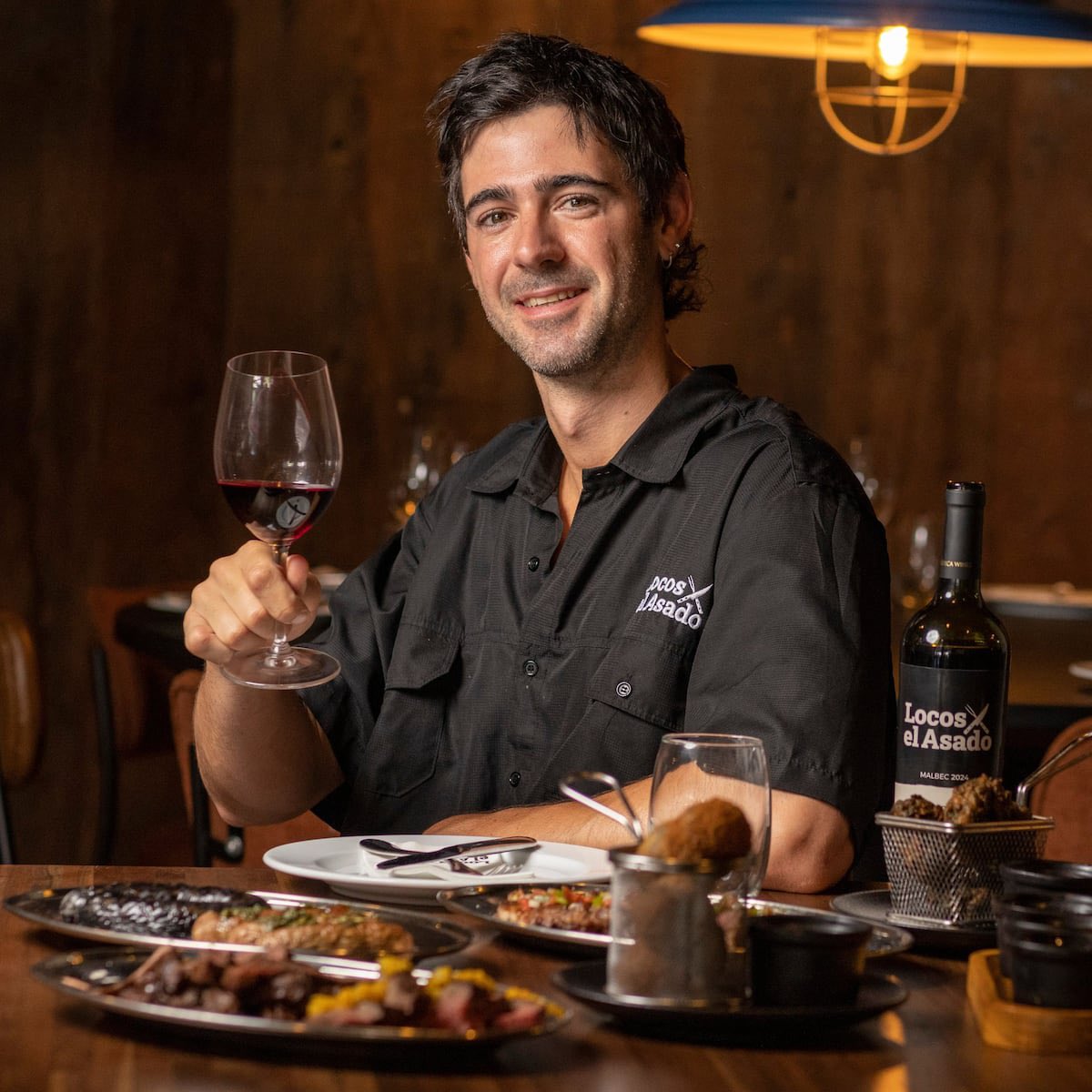 juanlezka's tweet image. TEORÍA

El que está jugando NO es Pussetto sino LAUCHA de LOCOS X EL ASADO

Eso explica lo HORRIBLE que es Pussetto

Investiguen.