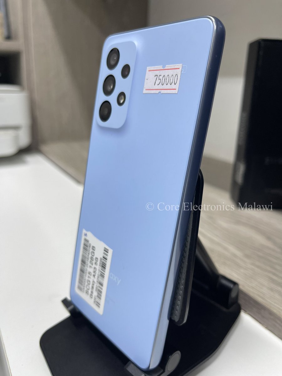 CoreMalawi's tweet image. Buy Samsung Galaxy A53 5G  | Colors (Blue) | 6.5″ Seamless Display | Exynos 1280 chipset | 5000 mAh battery | 128GB storage | 64MP Quad Camera | 6GB RAM | Going at K749,000.00 | Contact: ￼0995 47 01 74
#coreelectronicsmalawi #Samsung