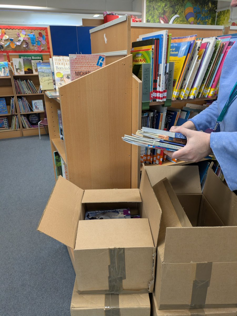 What a pleasure to return 6 boxes of freshly labelled non-fiction books to <a href="/GDPS_TW8/">Green Dragon Primary</a> this morning! The shelves are full and the library is ready for children to visit and enjoy! 📚😊 #readingforpleasure #schoollibraryservice