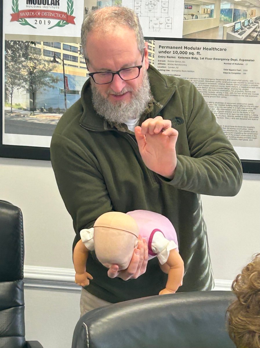 ModularGenius's tweet image. Safety first, always! Last week, the Modular Genius team spent time getting CPR certified. We believe in building safe, smart spaces, and that starts with having a team prepared for any situation. We&apos;re ready for anything, on and off the job site!